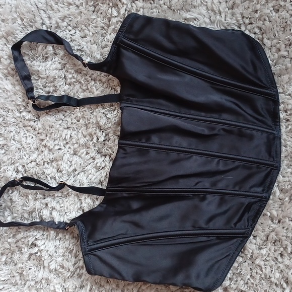 Sexy corset top - Picture 3 of 11